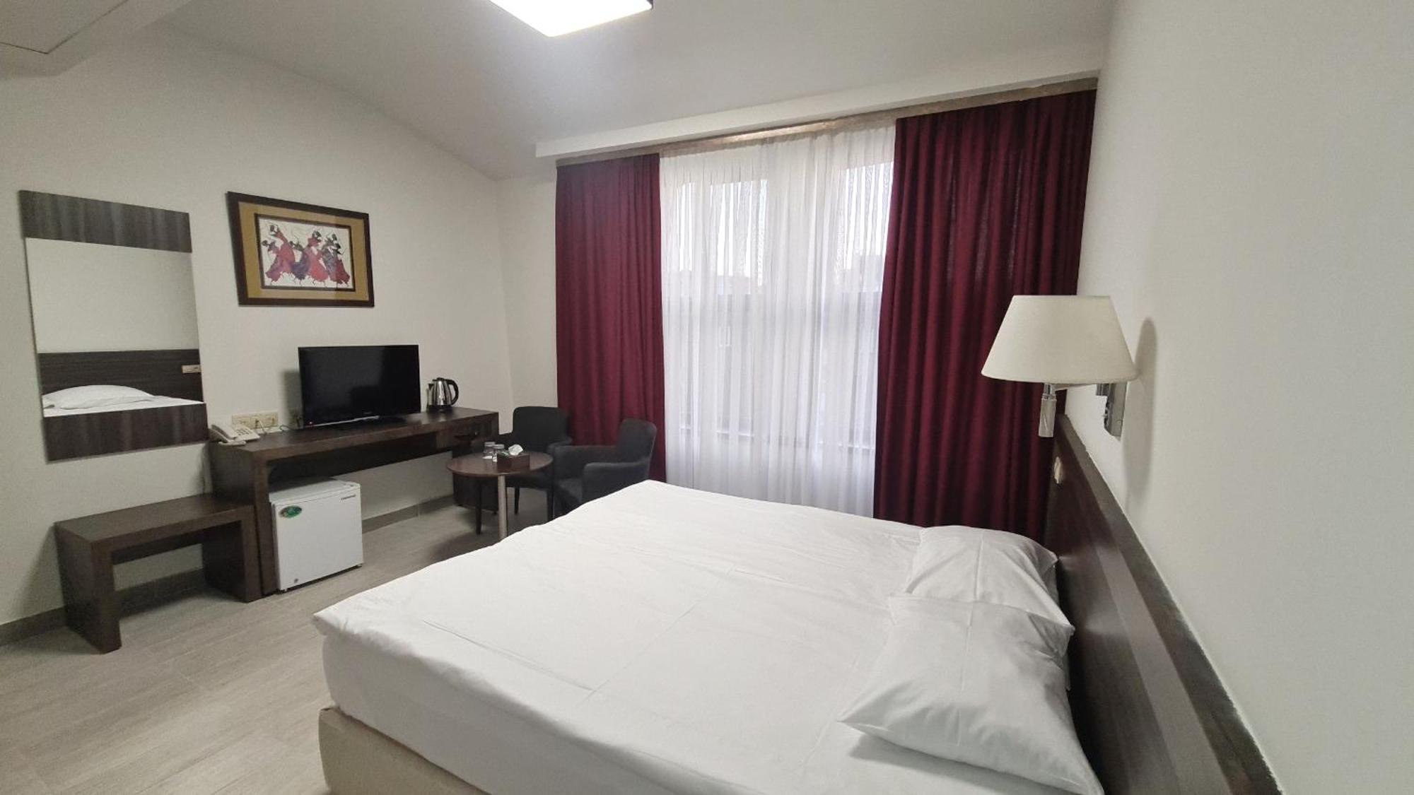 Yerevan Deluxe Hotel Eksteriør bilde