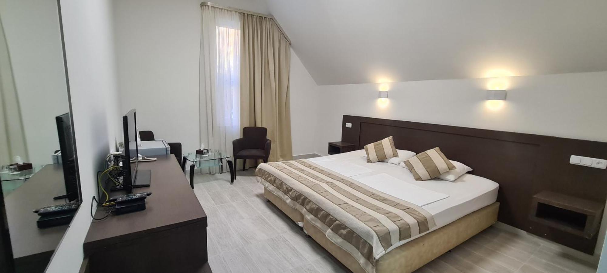 Yerevan Deluxe Hotel Eksteriør bilde